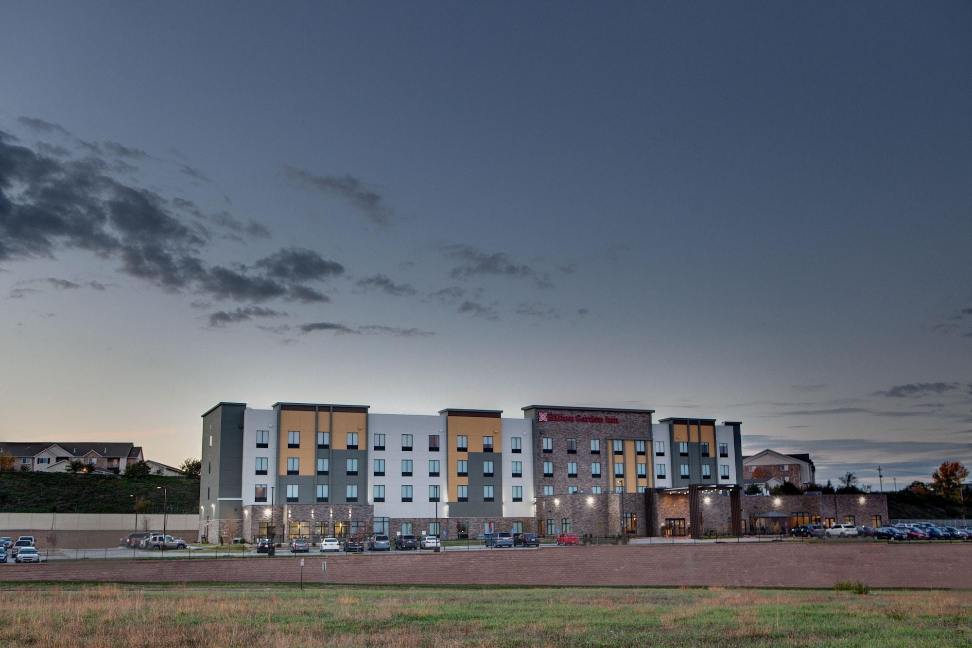Hilton Garden Inn Topeka Kültér fotó