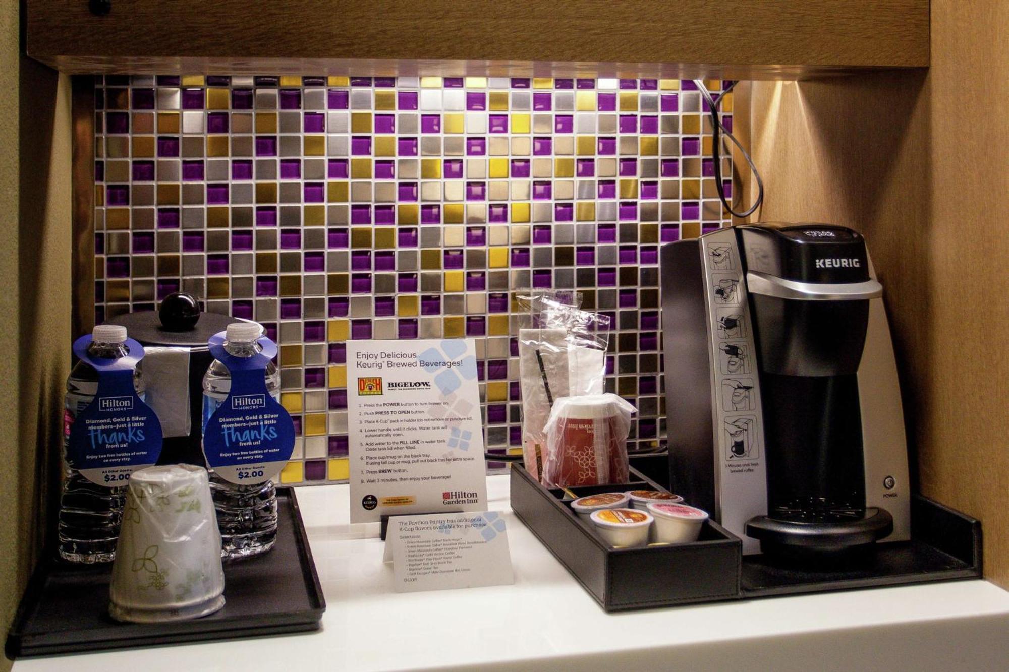 Hilton Garden Inn Topeka Kültér fotó