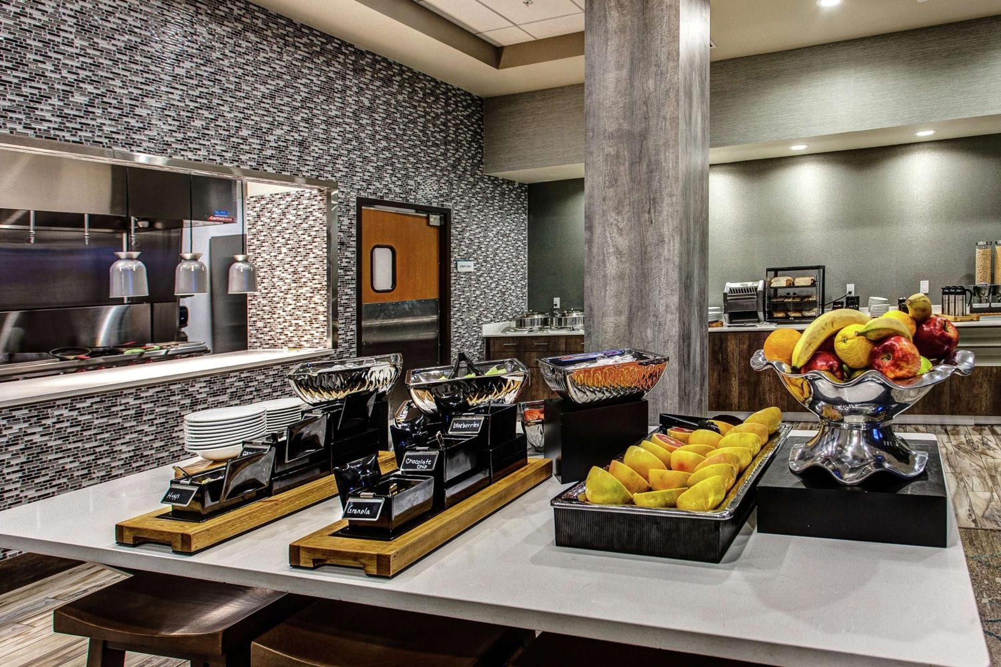 Hilton Garden Inn Topeka Kültér fotó